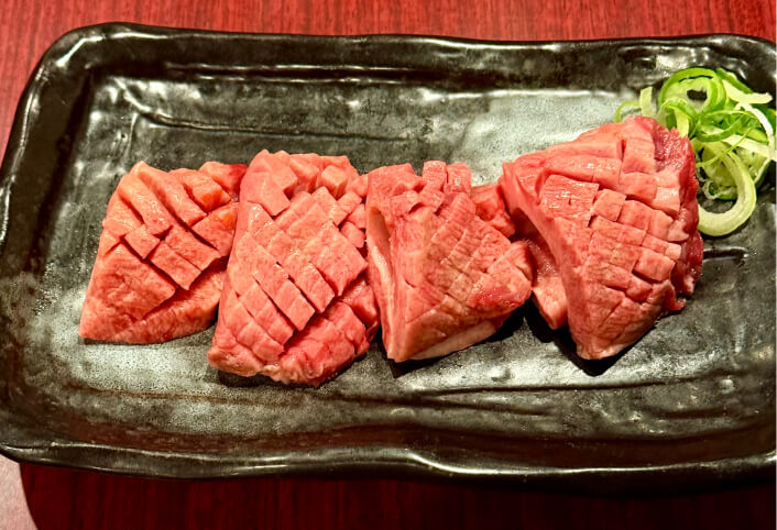 厚切りタン